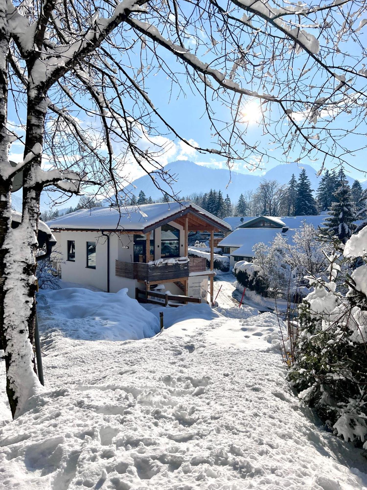 Fuxbau Waldlounge Inklusive Chiemgaukarte * Ruhpolding
